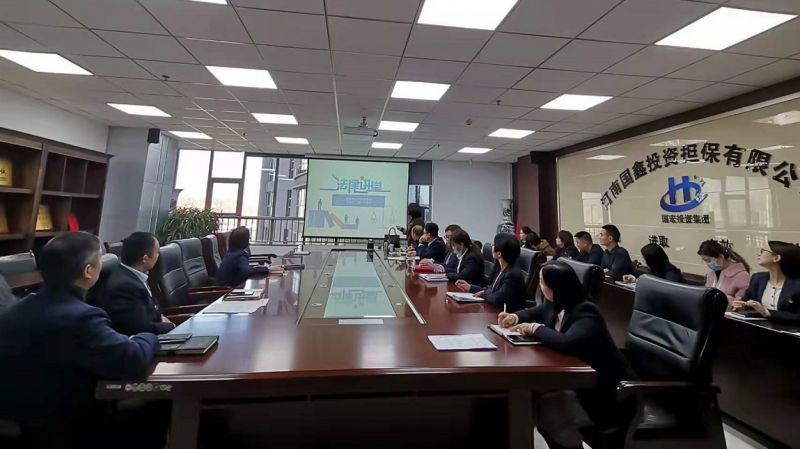 弘揚憲法精神  傳播法律知識--國鑫擔保組織開展法律專題講座活動
