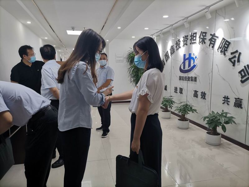 洛礦集團(tuán)黨總支書記、副總經(jīng)理韓振杰到國(guó)鑫擔(dān)保督導(dǎo)檢查疫情防控等工作